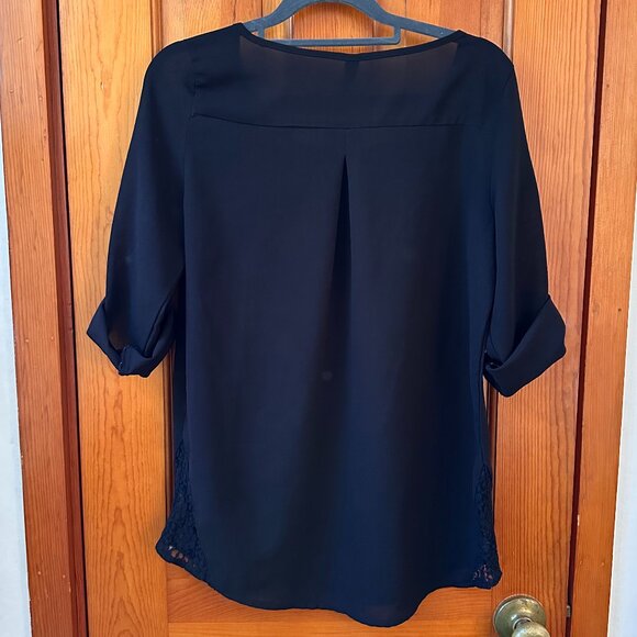 Vero Moda Black Lace Top - Size Small - Picture 2 of 4